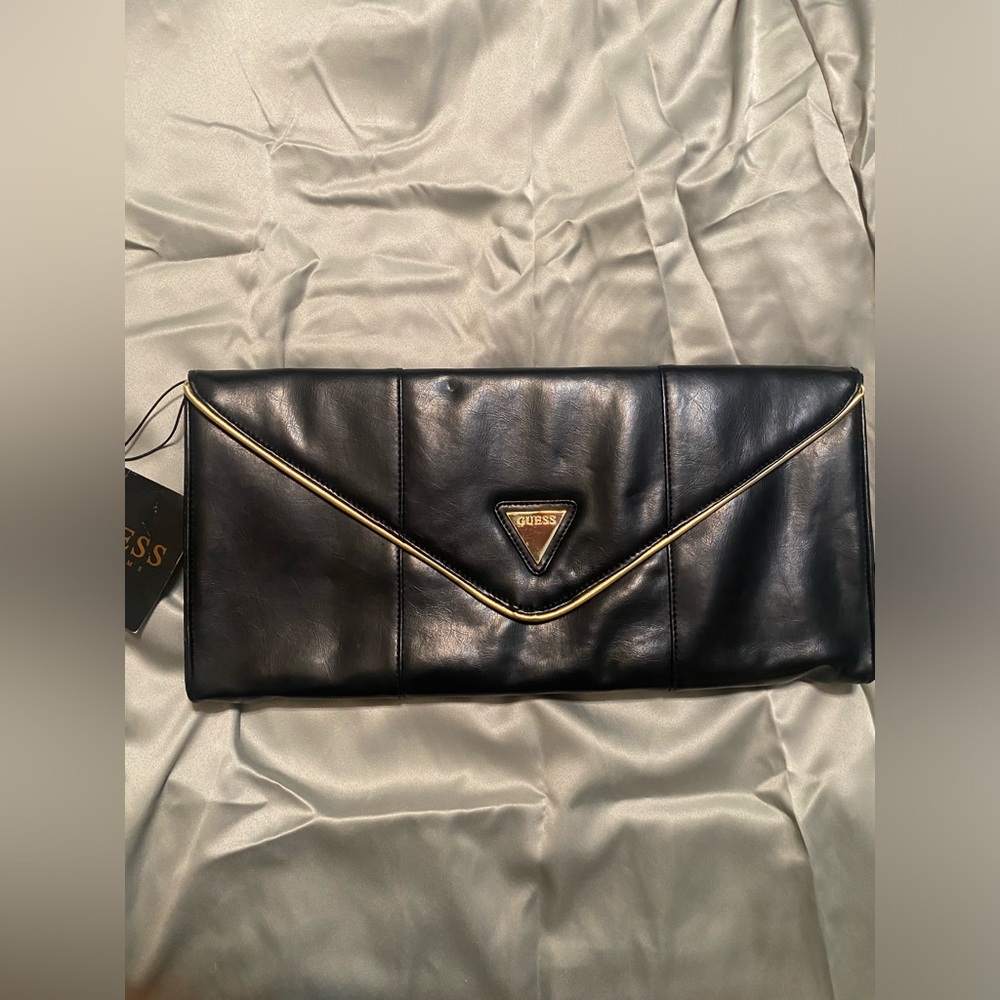 Guess Clutch